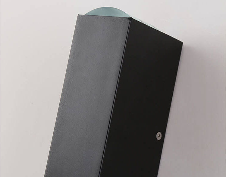 Maverick LED Outdoor Wall Light | Waterproof Aluminum, Modern Design 7