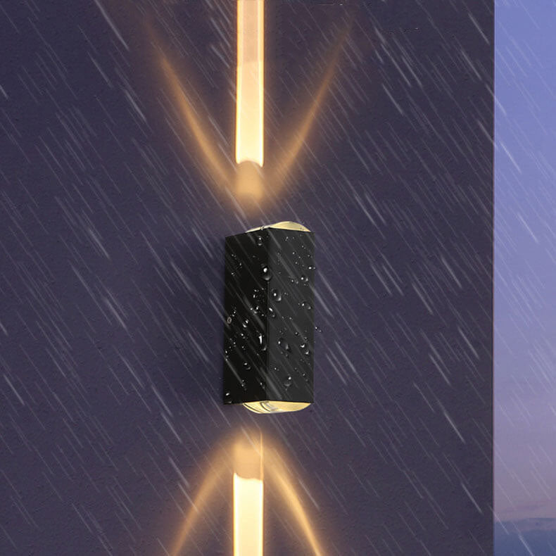 Maverick LED Outdoor Wall Light | Waterproof Aluminum, Modern Design 3