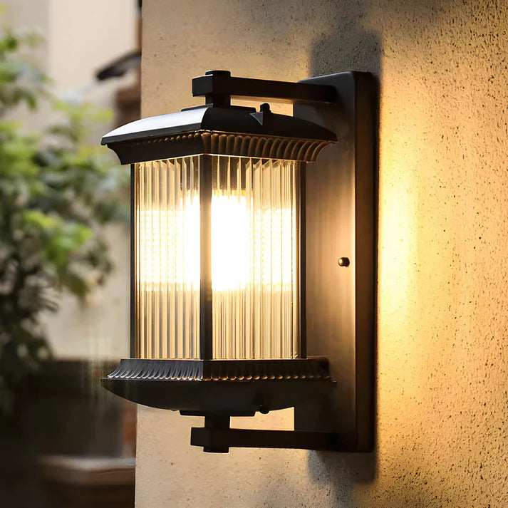 Pavo Outdoor Wall Light | Elegant Lantern Design, Weather-Resistant 3